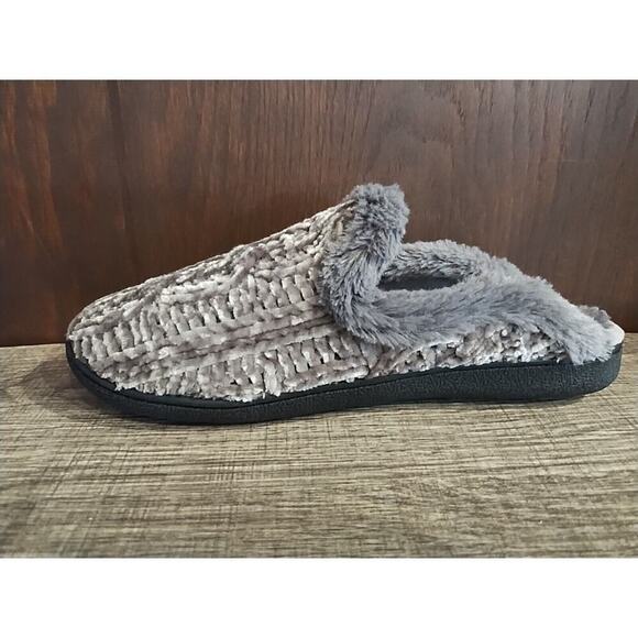 Dearfoams Women's Gray Cable Knit Chenille Clog Slide Size 7-8 Medium Slippers - Picture 5 of 7